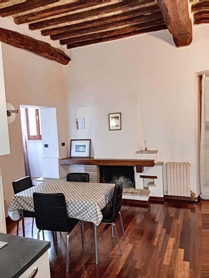 Ospitaci Appartamenti San Salvatore Foligno Ngoại thất bức ảnh