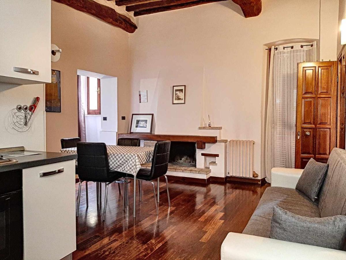 Ospitaci Appartamenti San Salvatore Foligno Ngoại thất bức ảnh